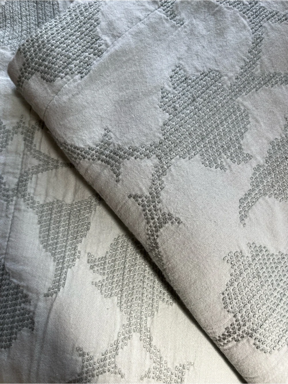 Pottery Barn Lilo Standard Pillow Shams – Set of 2 – Light Green/Blue
